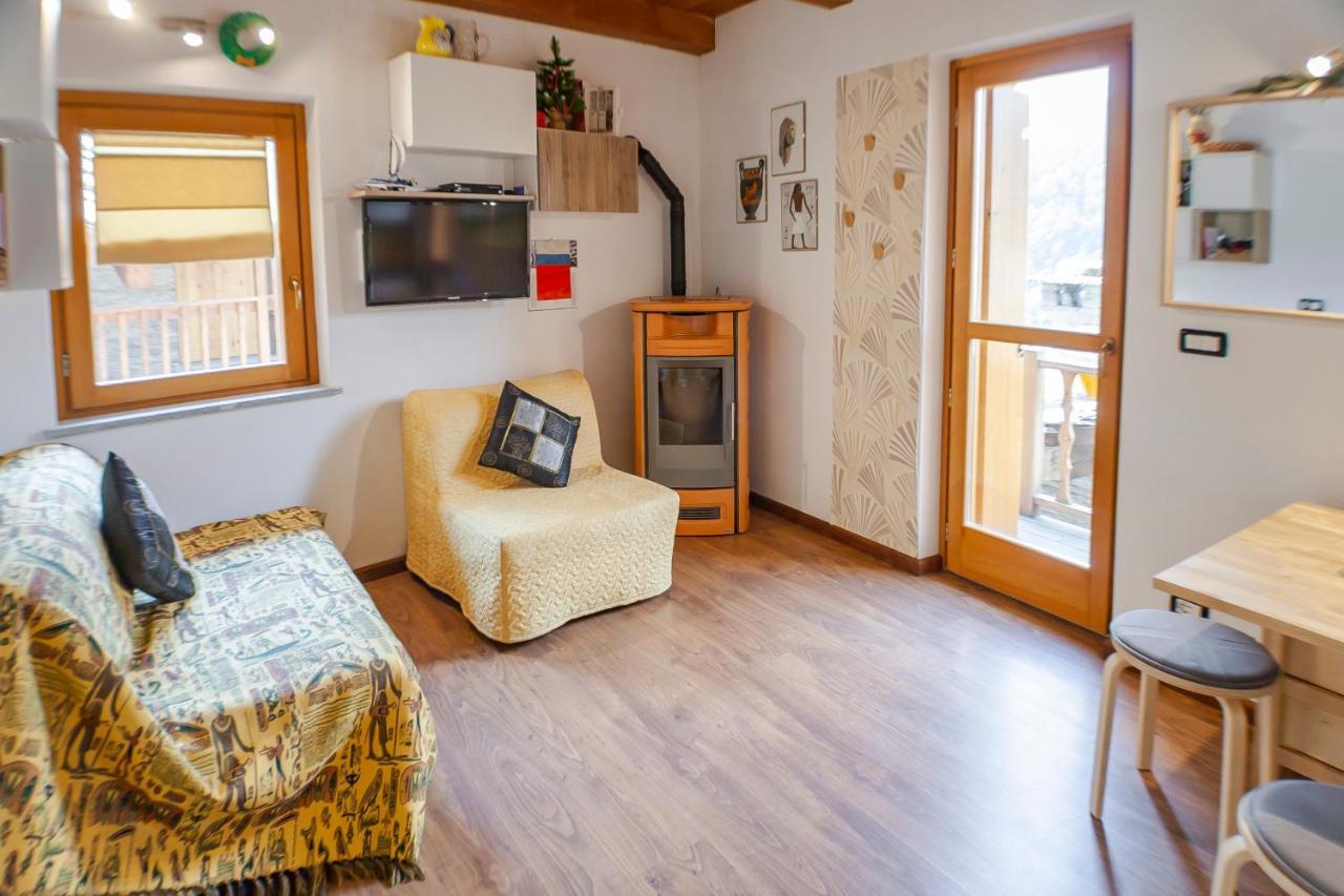 Allo Villo Lovely Apartment Ostana エクステリア 写真